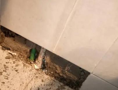 贾汪楼顶漏水维修公司分享下修复水管漏水的几种小方法
